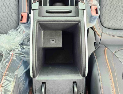 Kia Seltos CVT LUXURY/ DUAL TONE WITH BLACK ROOF / PANORAMIC ROOF/ 1.5L V4 PETROL CHINES SPECS (CODE#KSLL)-20