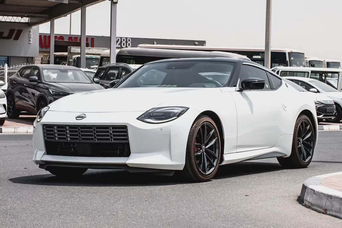 NISSAN Z PERFORMANCE | GCC SPES | 3.0-L  TWIN-TURBO  | UNDER WARRANTY-2-2