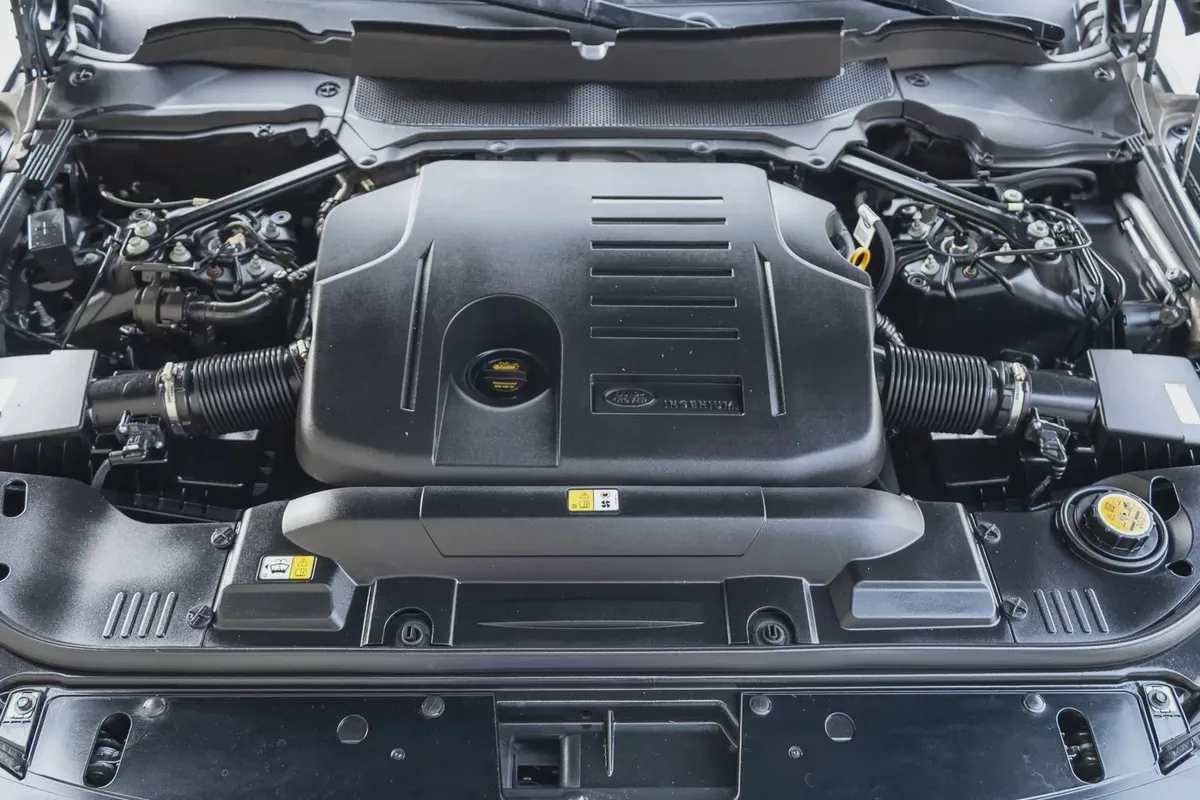 Land Rover Range Rover Long 2022-13-13