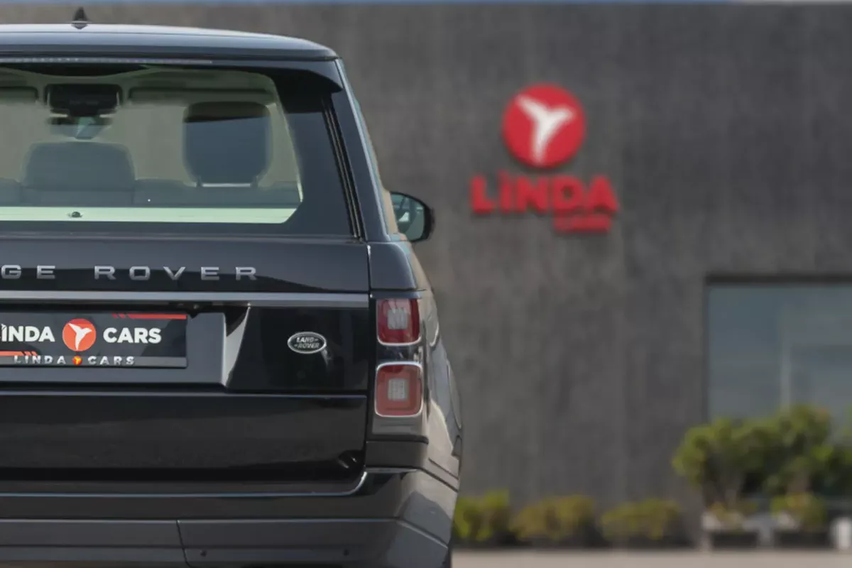 Land Rover Range Rover Long 2022-10-10