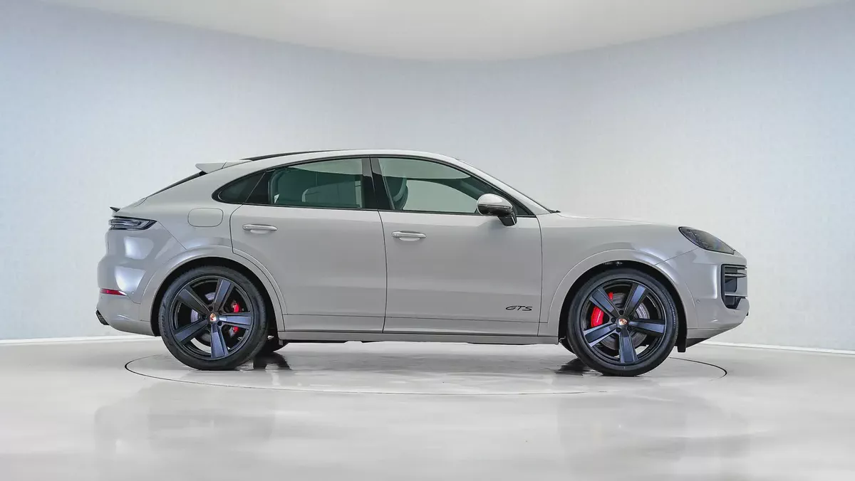 UAE's Very Best Example | AED 8,441 Per Month  | Low KM-2-2