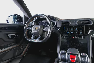 Lamborghini Urus-Exclusive Leather With Orange Stitching-Black Exterior Pack-23 Inch Black Rims-11