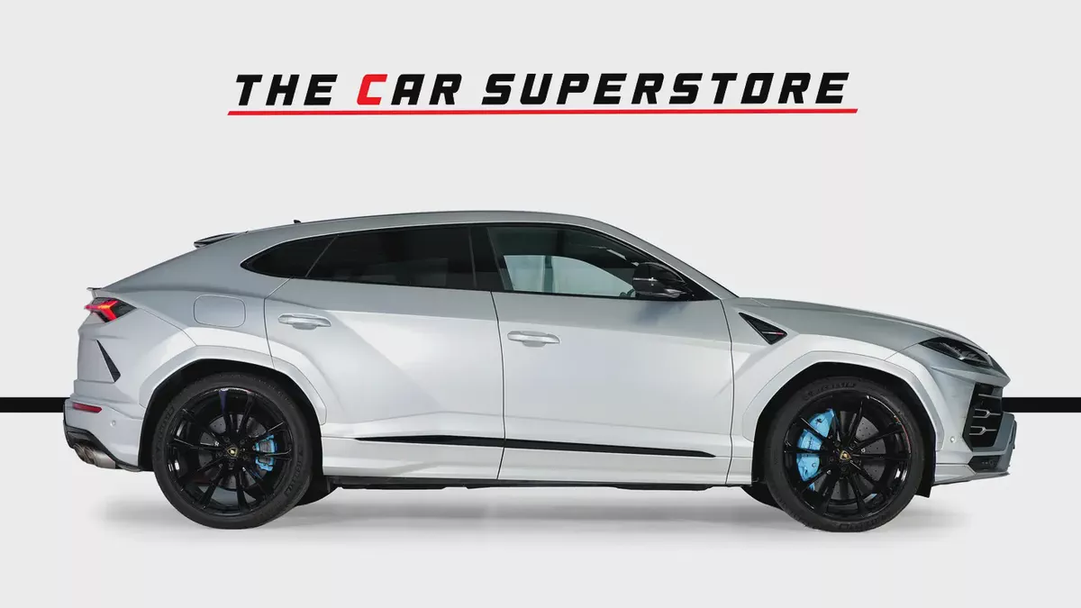 Lamborghini Urus-Exclusive Leather With Orange Stitching-Black Exterior Pack-23 Inch Black Rims-8-8