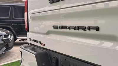 GMC SIERRA SHAHEEN 2020 GCC-6