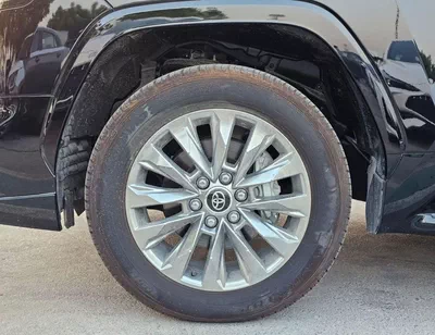 Toyota Land Cruiser VXR TWIN TURBO LC300 WITH AERO KIT || 3.5L PETROL V6 A/T 4WD | FULL OPTION (CODE # VXRSAA)-12
