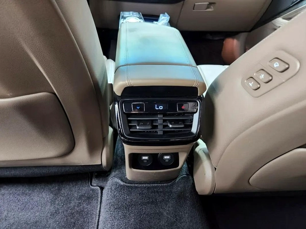Kia K8 Noblesse 2022 - Korean Specs - Excellent Condition