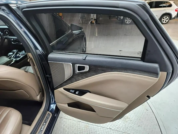 Kia K8 Noblesse 2022 - Korean Specs - Excellent Condition