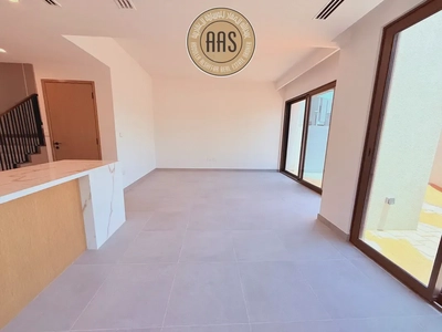 READY TO MOVE SPACIOUS BRAND NEW 4 BR+MAID VILLA AVAILABLE FOR RENT-20