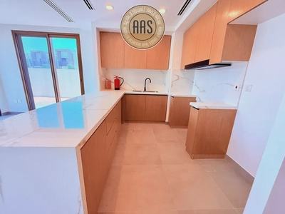 READY TO MOVE SPACIOUS BRAND NEW 4 BR+MAID VILLA AVAILABLE FOR RENT-24