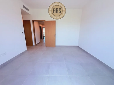 READY TO MOVE SPACIOUS BRAND NEW 4 BR+MAID VILLA AVAILABLE FOR RENT-3