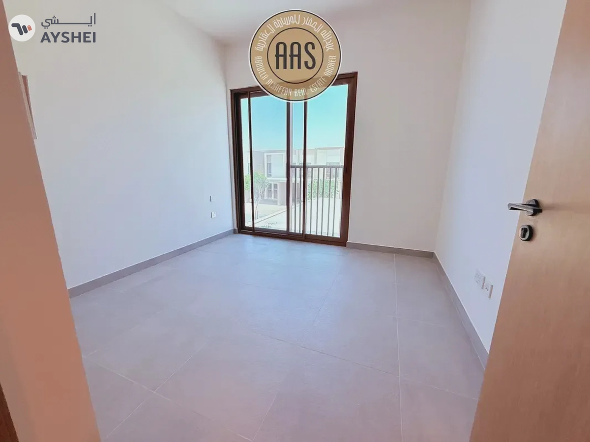 READY TO MOVE SPACIOUS BRAND NEW 4 BR+MAID VILLA AVAILABLE FOR RENT-10-10