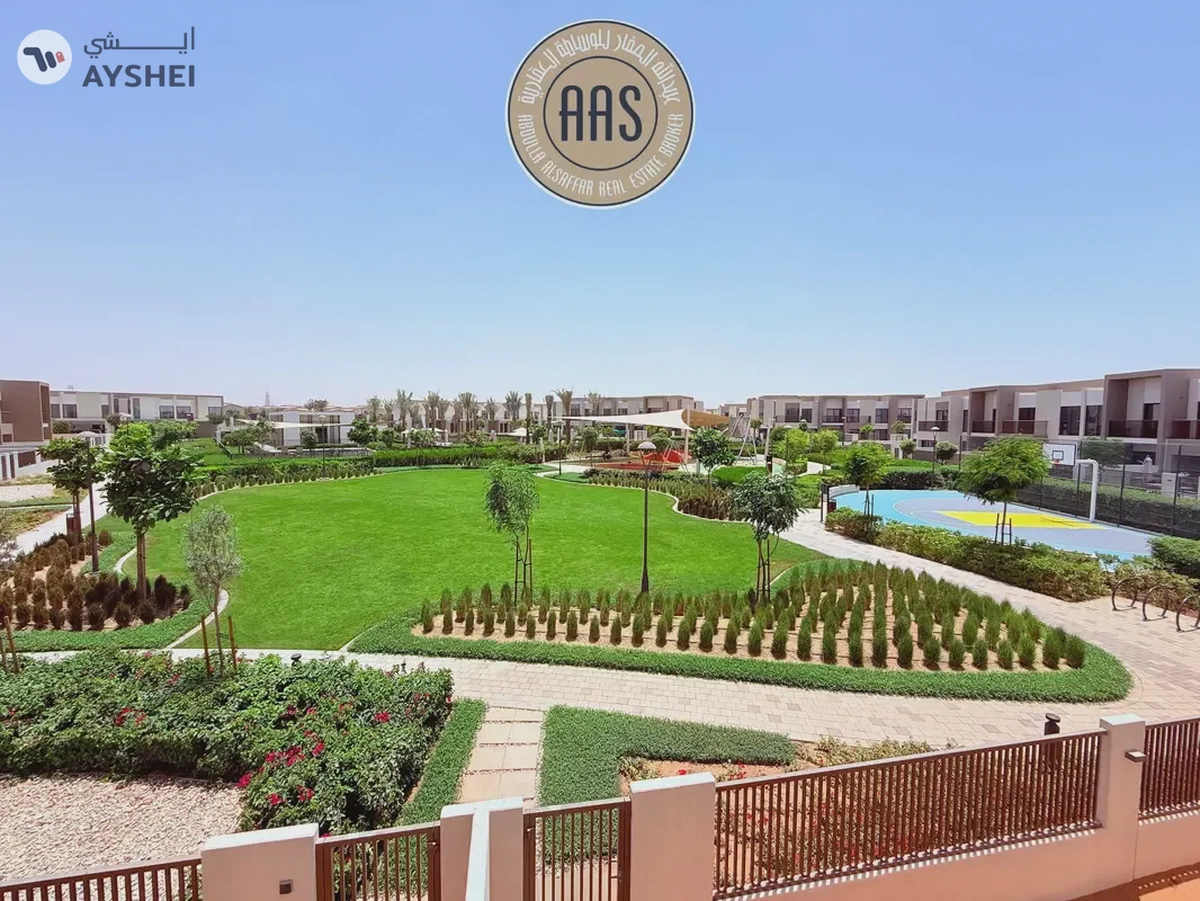 READY TO MOVE SPACIOUS BRAND NEW 4 BR+MAID VILLA AVAILABLE FOR RENT-4-4