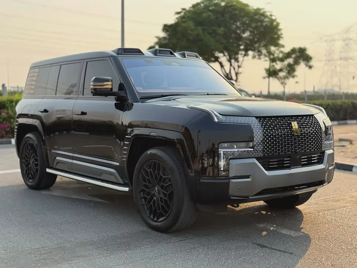 2025 YangWang U8 Premium Edition GCC Specs-2-2