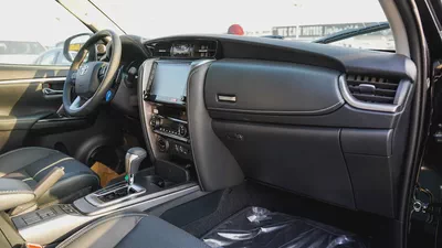 2026 Toyota Fortuner SR5 4.0L V6 GCC Specs-9
