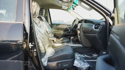 2026 Toyota Fortuner SR5 4.0L V6 GCC Specs-10