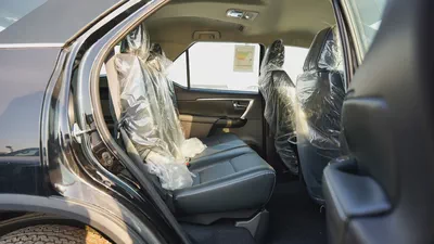 2026 Toyota Fortuner SR5 4.0L V6 GCC Specs-11