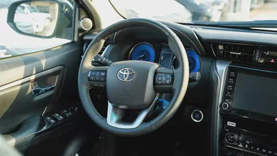2026 Toyota Fortuner SR5 4.0L V6 GCC Specs-13