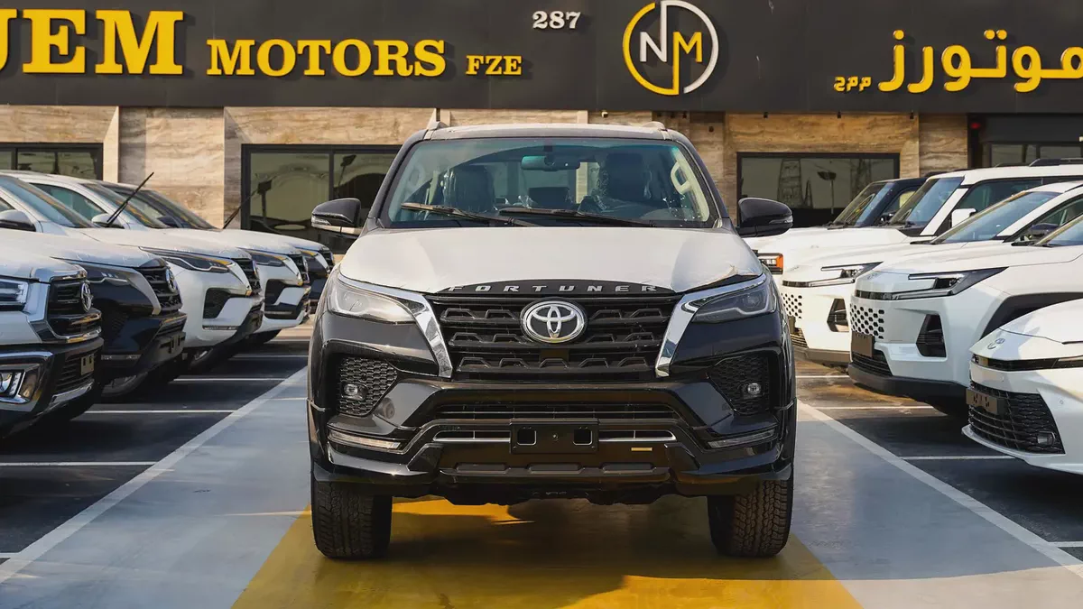 2026 Toyota Fortuner SR5 4.0L V6 GCC Specs-1-1