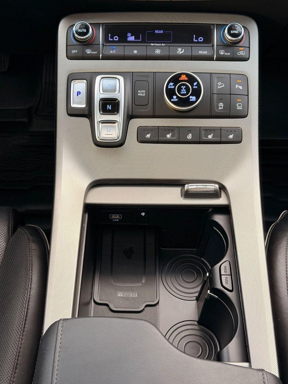 Hyundai Palisade PREMIUM NAPPA Limited 3.8L / Panoramic, 360 Camera Full option-8-8