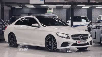 2020 Mercedes-Benz C200 Avantgarde | GCC Specs | Pristine Condition-0