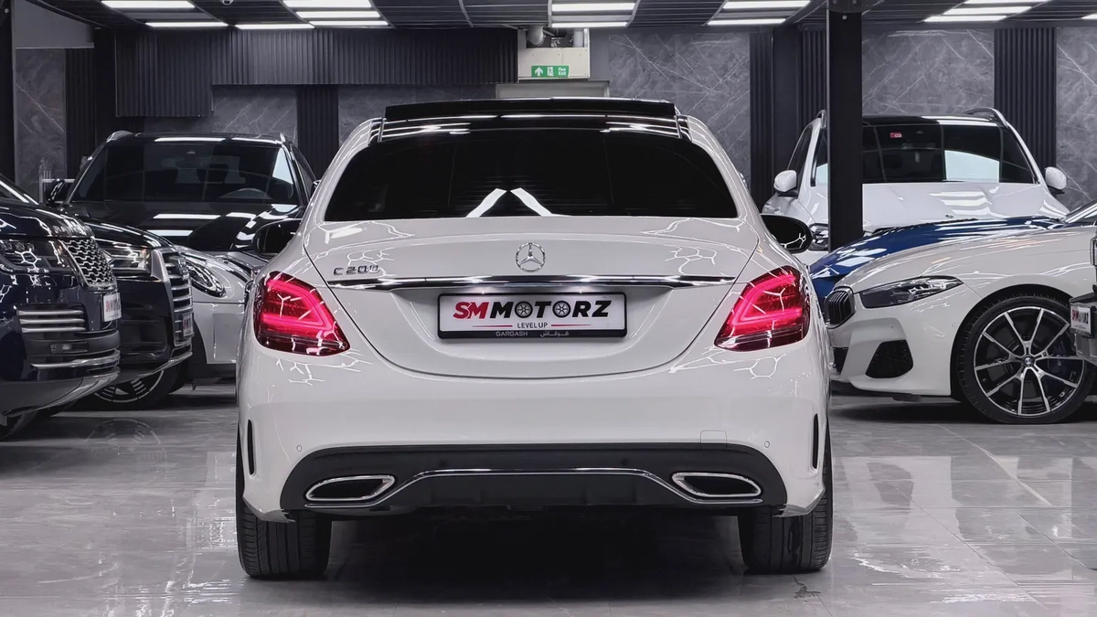 2020 Mercedes-Benz C200 Avantgarde | GCC Specs | Pristine Condition-4-4