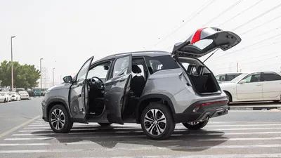 2024 Chevrolet Captiva Silver – Modern SUV with Style-2
