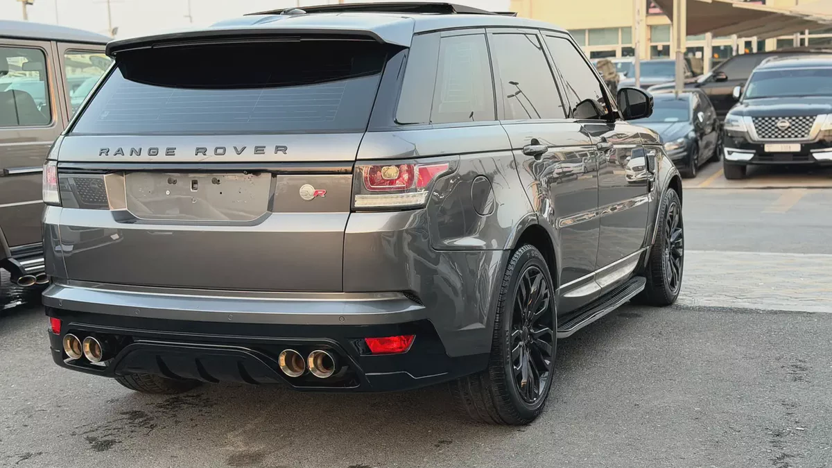 رنج روفر 2014 محول SVRنظيف Land Rover Range Rover Sport HSE S 2014 - GCC Specs - Well Maintained-5-5