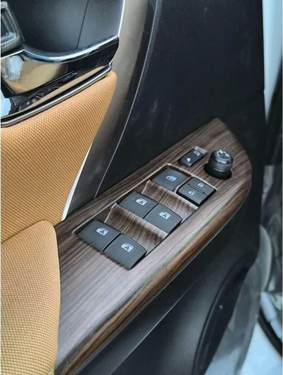 Toyota Fortuner EXR FORTUNER SR5  2.7L AT FULL OPTION PETROL 2024-15