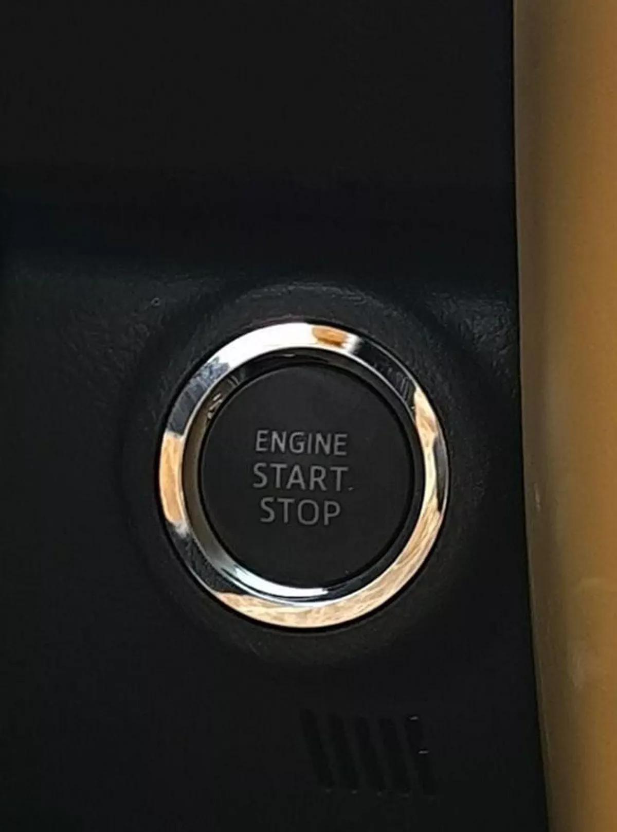 Toyota Fortuner EXR FORTUNER SR5  2.7L AT FULL OPTION PETROL 2024-14-0