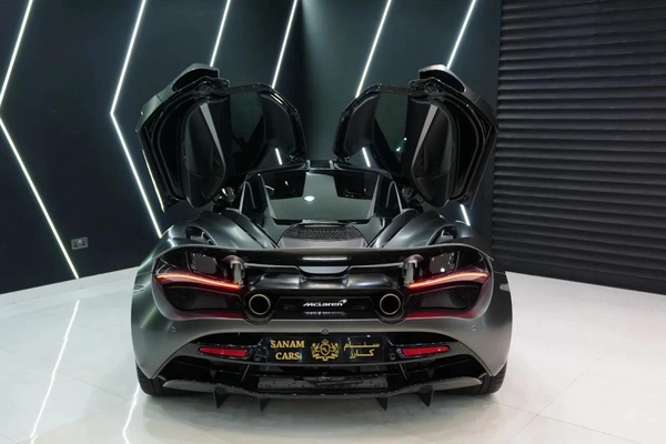 McLaren 720S