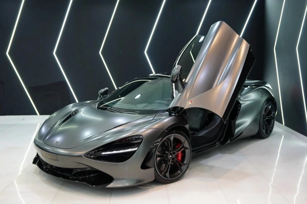McLaren 720S