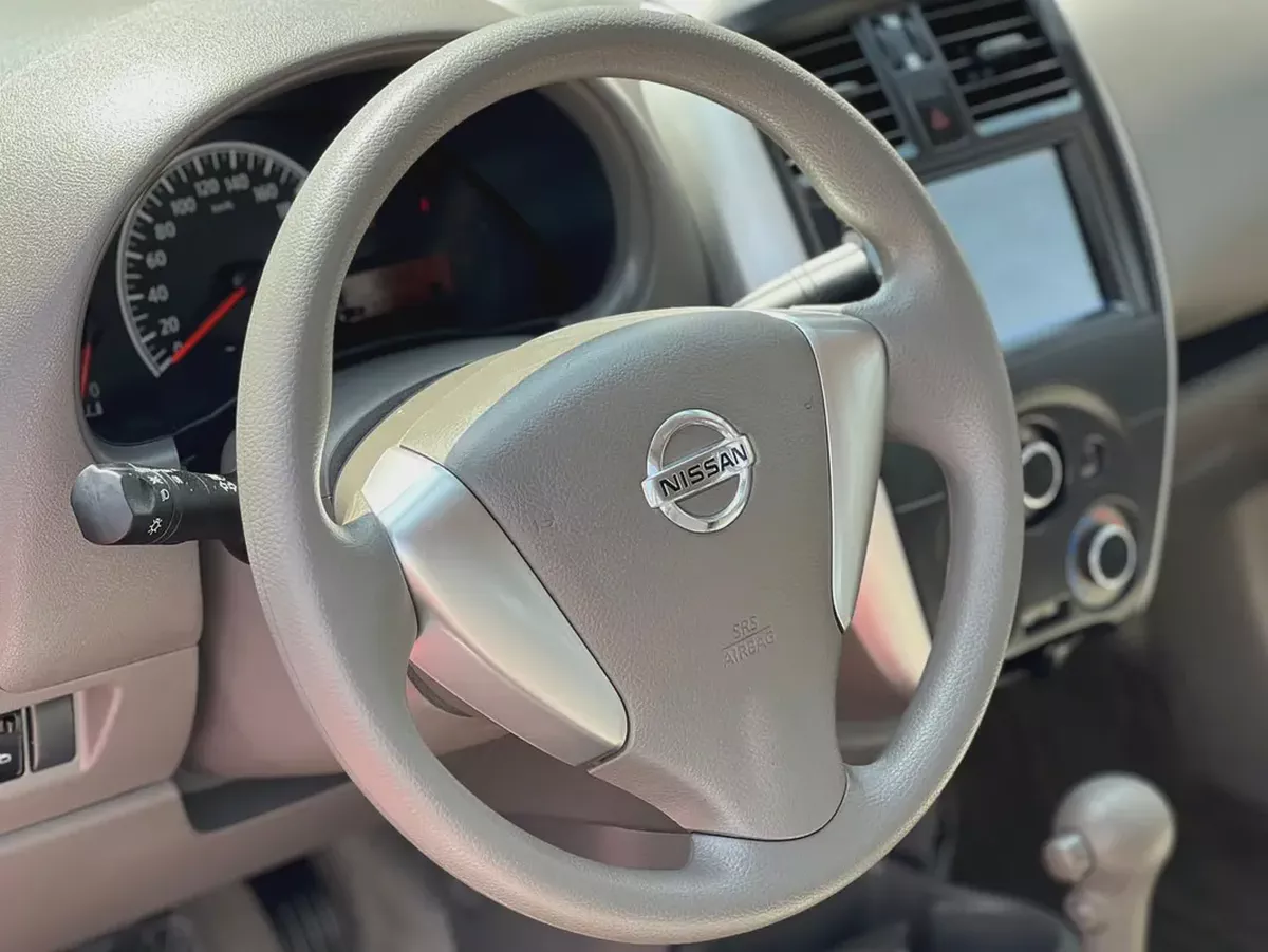 2022 Nissan Sunny | Orginal paint | GCC | Screen | Automatic | Ref#1146-14-14