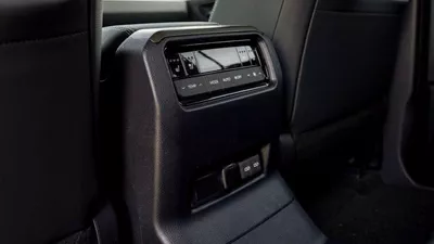 Toyota Prado GXR PRADO 250 LUXURY WX+ LUXURY 2.4P AT MY2024 – GREY-12