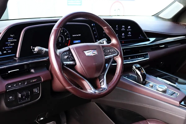 Cadillac Escalade V – Supercharged | 2023 – Full Option | Under Warranty