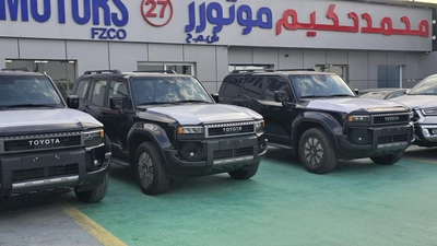 2026 Toyota Prado Black Design-12