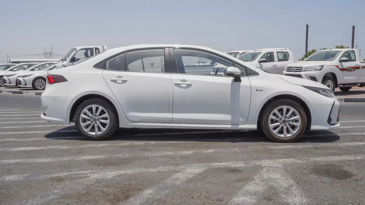 Brand New 2025 - Chinese Specs Toyota Corolla 1.8 Hybrid-1-1