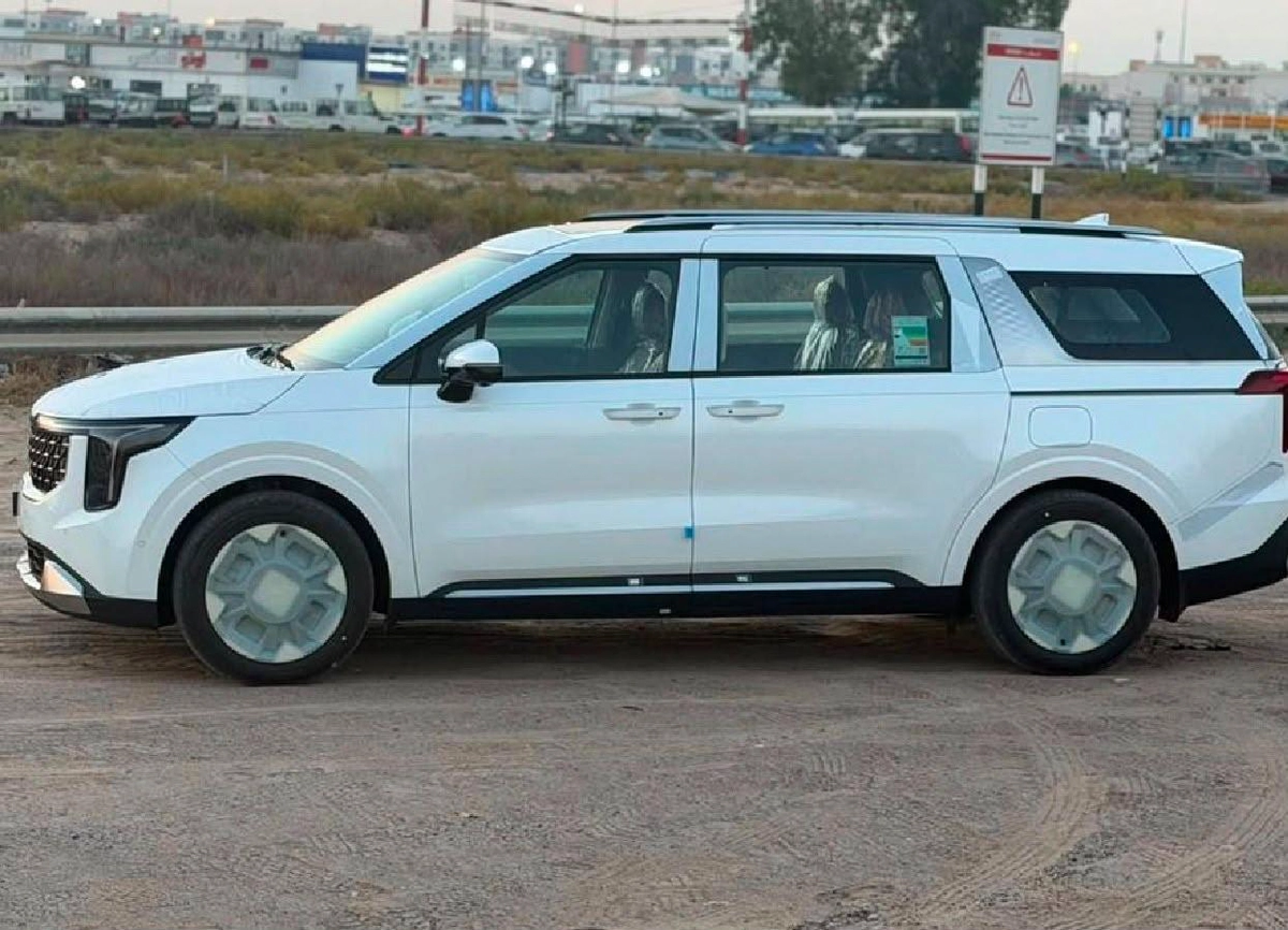 KIA CARNIVAL FULL OPTION GCC SPECS 2026 MODEL-14-14