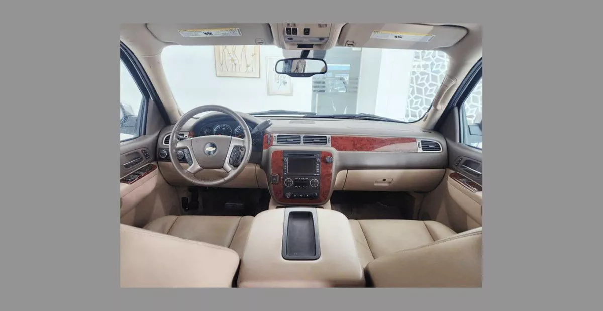 Chevrolet Tahoe LTZ 5.3L-8CYL  - FULL OPTION-6-0