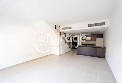 TOWNHOUSE FOR SALE IN ARABIAN STYLE, AL REEF VILLAS-10