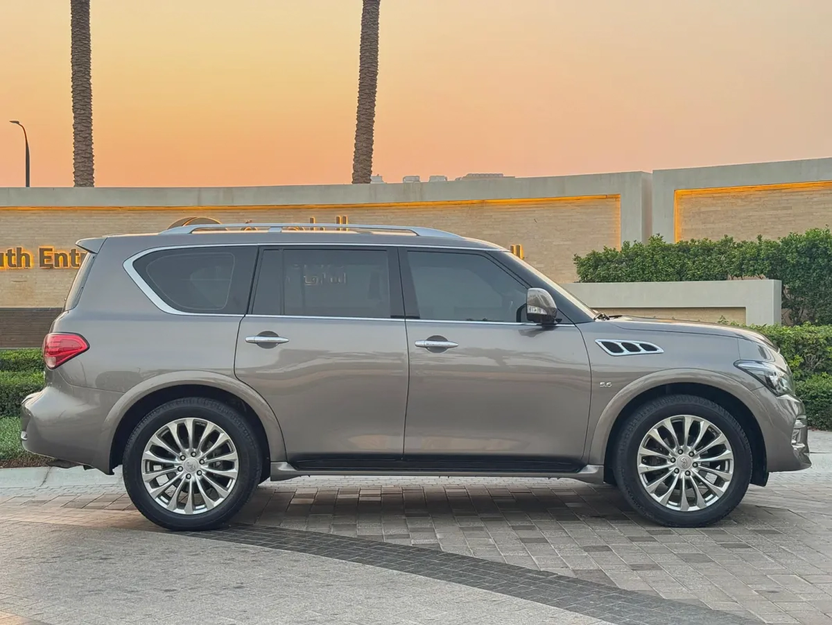 Infiniti QX80 2017 – GCC Specs Full Option Full service History-4-4