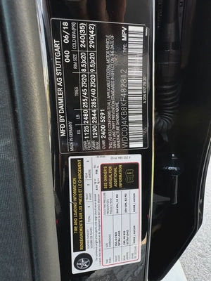 2019 GLC 300 Coupe in very good condition // American specs // Converted To GCC Look