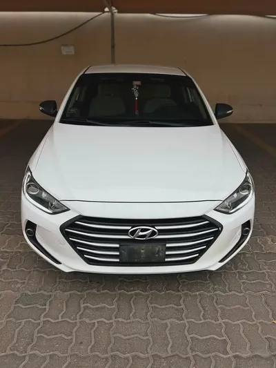 Hyundai Elantra GLS 2016 GCC 1.6L Accident Free-2
