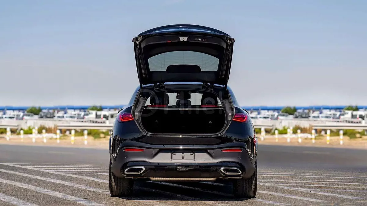Mercedes Benz GLC200 GLC 200 Coupe | 2-Year Warranty + Service Available | In-House Financing Available-7-0