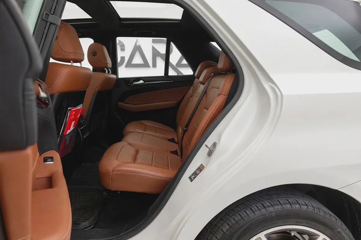 Mercedes-Benz GLE 400 2018 | V6 | AED 2,019 / Monthly-13-13
