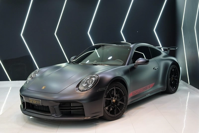 Porsche 911 Carrera 2025-0