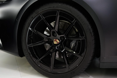 Porsche 911 Carrera 2025-15