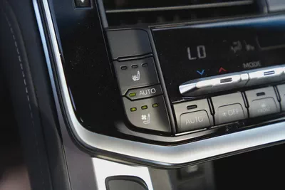 Toyota Land Cruiser VXR 2026 GCC Specs-7