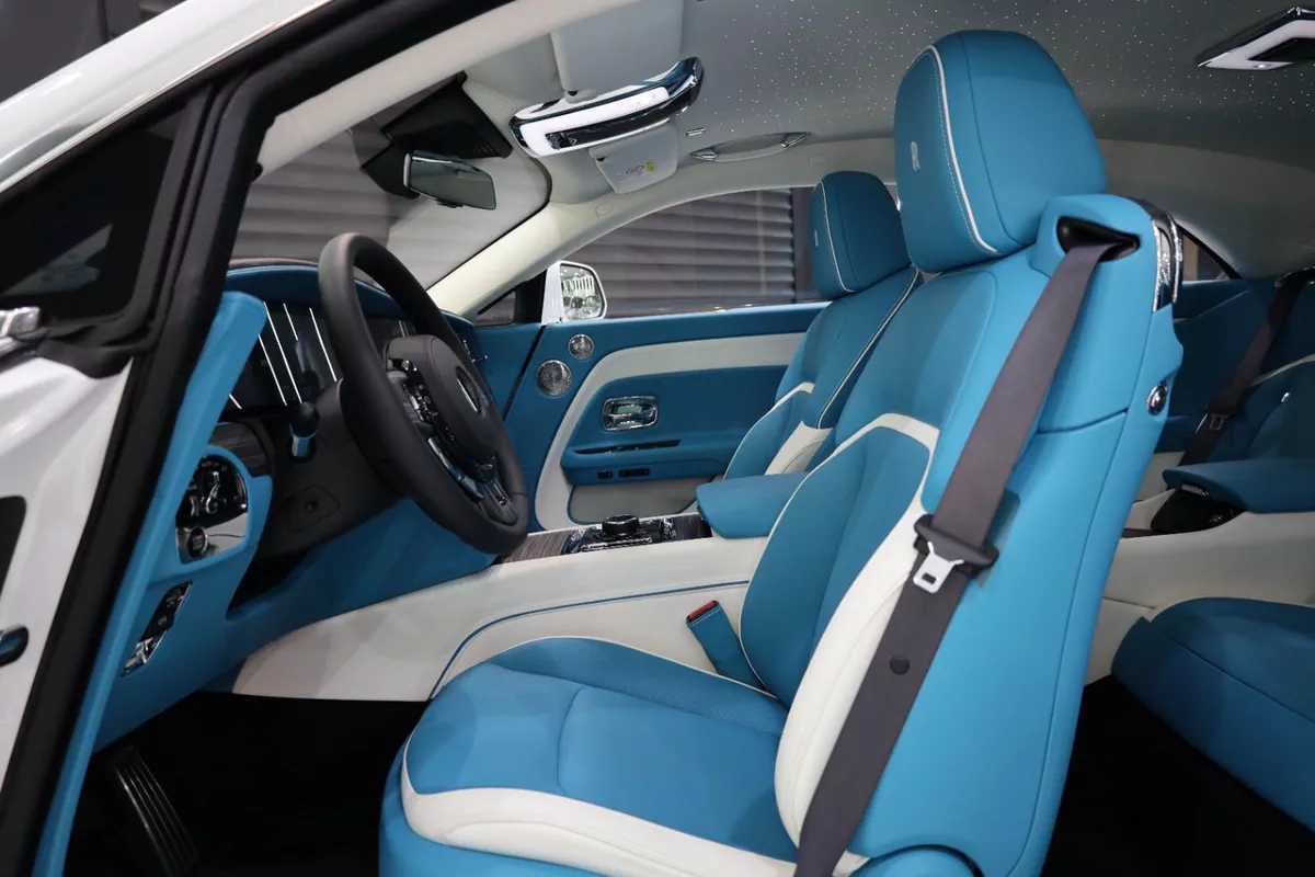 Rolls-Royce Spectre 2025-5-5