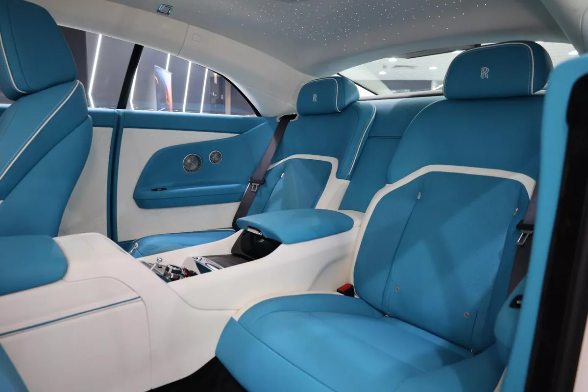 Rolls-Royce Spectre 2025-9-9
