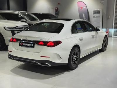 Mercedes-Benz E 300 AMG 4MATIC | 2026 | Full Option | Brand New.-1